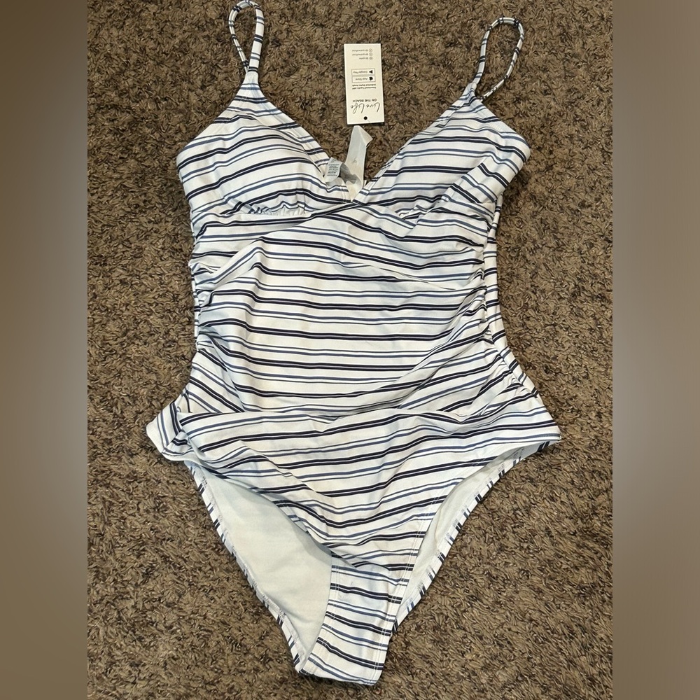 CUPSHE One Piece Swimsuit Size Small